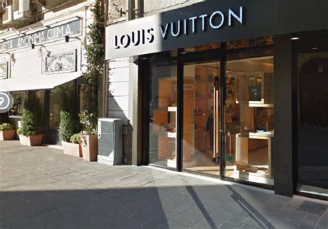 numero louis vuitton bari via sparano|ᐅ Orari di apertura „Louis Vuitton Bari“ .